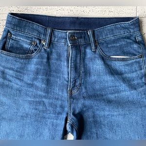 Uniqlo Mens Ez jeans Slim Fit medium 30-33 inch waist